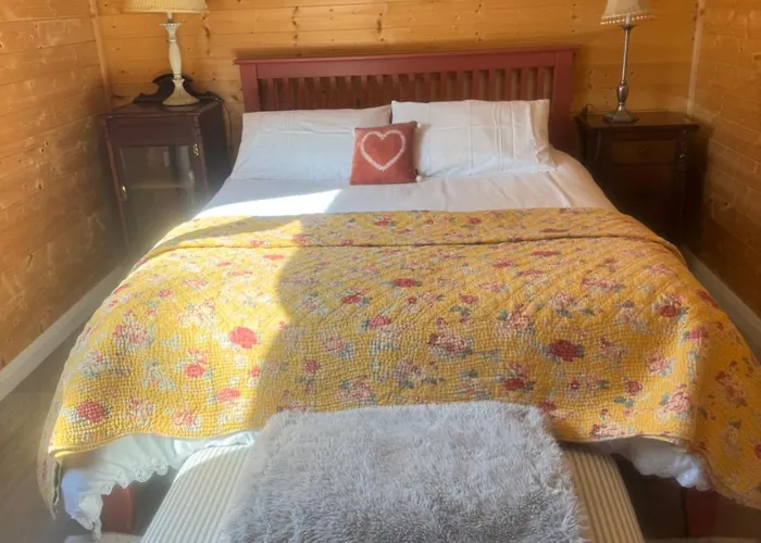 Shabby Chic Barn بيت للعطل *